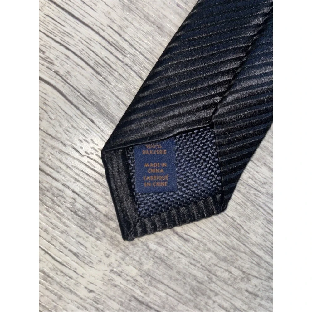 Broletto Black Diagonal Jacquard Silk Tie